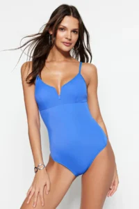 TRENDYOLMİLLA Saks Blue V Telli V-neck Covered Regular Swimsuit - Image 2