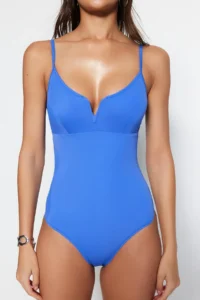 TRENDYOLMİLLA Saks Blue V Telli V-neck Covered Regular Swimsuit - Image 4