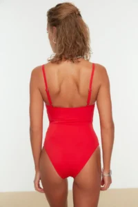 TRENDYOLMİLLA Rejection V-neck Regular Basic Swimsuit - Image 5