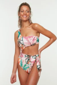 TRENDYOLMİLLA Floral Patterned Cut Out/Window Detailed One Shoulder Covered Regular Swimsuit - Image 3