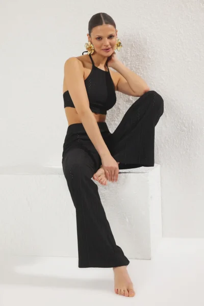 TBESS23AU00038-BLACK_1