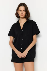 TRENDYOLMİLLA Black Weaving Beach Shirt Shorts Set - Image 2
