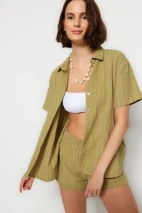 TRENDYOLMİLLA Green Weaving Beach Shirt Shorts Set