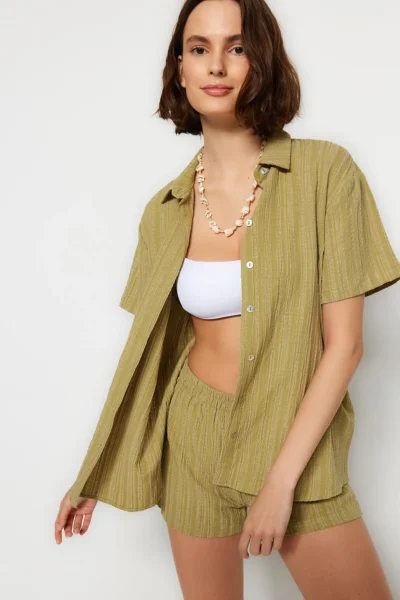 TBESS23AU00054-GREEN_1