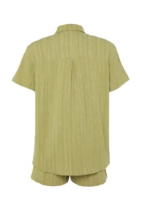 TRENDYOLMİLLA Green Weaving Beach Shirt Shorts Set - Image 8