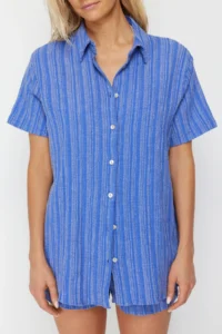 TRENDYOLMİLLA Navy Blue Weaving Beach Shirt Shorts Set - Image 4