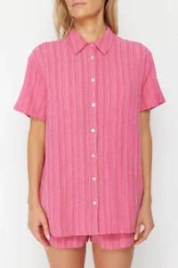 TRENDYOLMİLLA Fuchsia Weaving Beach Shirt Shorts Set - Image 5