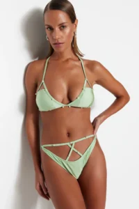 TRENDYOLMİLLA Green Cut Out/Pencereli High Leg Bikini Bottom - Image 2