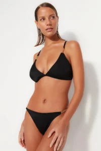 TRENDYOLMİLLA Black Zincir with accessories Normal Hem Bikini Bottom - Image 2