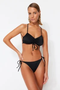 TRENDYOLMİLLA Black brazilian Low Waist Basic Bikini Bottom - Image 3