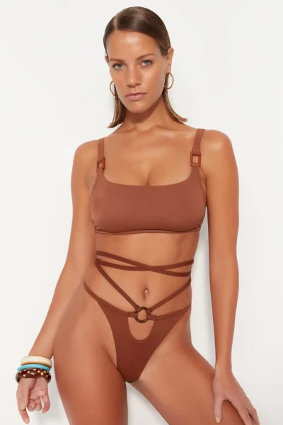 TBESS23BA00179-BROWN_1