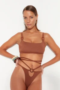 TRENDYOLMİLLA Ecru with accessories High Leg Bikini Bottom - Image 3