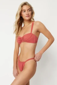 TRENDYOLMİLLA Dusty Rose Tunnelated High Leg brazilian Bikini Bottom - Image 3