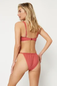 TRENDYOLMİLLA Dusty Rose Tunnelated High Leg brazilian Bikini Bottom - Image 5