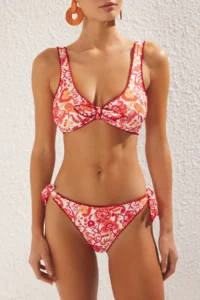 TRENDYOLMİLLA Shawl pattern Embroidered Regular Regular Waist Bikini Bottom - Image 3