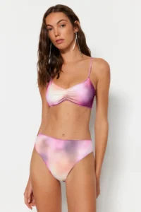 TRENDYOLMİLLA Gradient Patterned Mesh Detailed High Waist High Leg Bikini Bottom