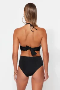 TRENDYOLMİLLA Black with accessories bralette Covered Regular High Waist Bikini Set - Image 6