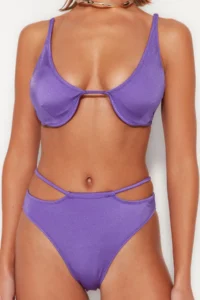 TRENDYOLMİLLA Purple underwire Bikini Top - Image 4