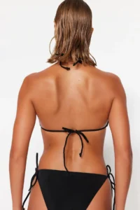 TRENDYOLMİLLA Black Embroidered Triangle Covered Bikini Top - Image 6