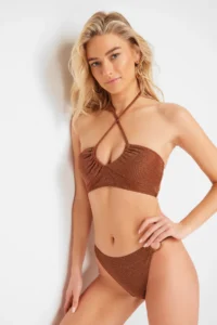 TRENDYOLMİLLA Brown Strapless Simli Bikini Top - Image 3