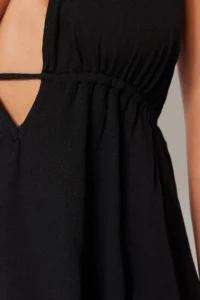 TRENDYOLMİLLA Black Weaving Low-cut back Beach Mini Dress - Image 5