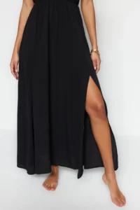 TRENDYOLMİLLA beachwear Black Weaving Shirred Maxi Dress - Image 5