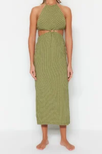 TRENDYOLMİLLA Striped Knitting Accessory Detailed Beach Midi Dress - Image 4