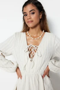 TRENDYOLMİLLA Ecru Weaving Binding Detailed Beach Mini Dress - Image 2