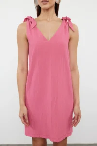 TRENDYOLMİLLA beachwear Fuchsia Weaving Binding Detailed Mini Dress - Image 3