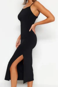 TRENDYOLMİLLA beachwear Black Knitting Low-cut back Maxi Dress - Image 5
