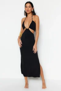 TRENDYOLMİLLA beachwear Black Knitting Cut Out Maxi Dress - Image 3