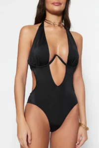 TRENDYOLMİLLA Black V Telli balconette Covered Regular Mayokini - Image 3