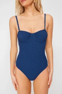 TRENDYOLMİLLA Navy Blue balconette Covered textured hipster Swimsuit - Image 3