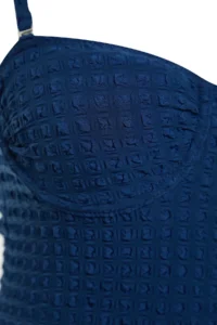 TRENDYOLMİLLA Navy Blue balconette Covered textured hipster Swimsuit - Image 7