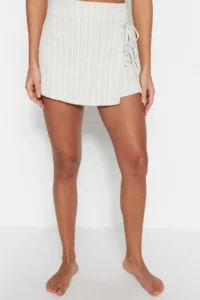 TRENDYOLMiLLA beachwear Ecru Weaving Binding Detailed High Waist Mini Shorts & Bermuda - Image 3