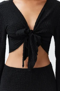 TRENDYOLMİLLA Black tied up textured Blouse Skirt Beach Set - Image 4