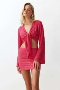 TRENDYOLMİLLA beachwear Fuchsia tied up textured Blouse Skirt Set - Image 3