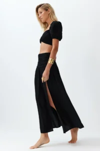 TRENDYOLMİLLA Black Weaving with accessories slit Blouse Skirt Beach Set - Image 2