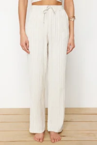 TRENDYOLMİLLA beachwear Ecru Weaving Blouse Pants Set - Image 5