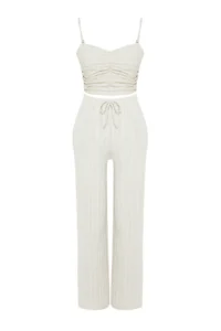 TRENDYOLMİLLA beachwear Ecru Weaving Blouse Pants Set - Image 7