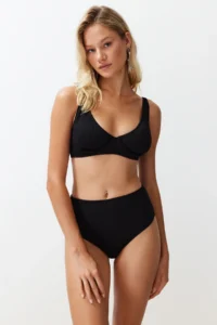 TRENDYOLMİLLA Black hipster High Waist Basic Bikini Bottom