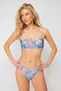 TRENDYOLMİLLA Floral Patterned Shirred brazilian Bikini Bottom - Image 2