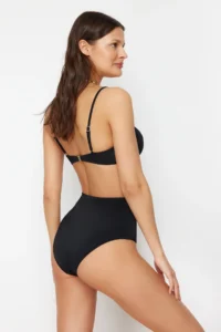 TRENDYOLMİLLA Black with accessories Regular High Waist Bikini Bottom - Image 2