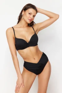 TRENDYOLMİLLA Black V Cut Regular High Waist Bikini Bottom - Image 3