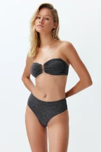 TRENDYOLMİLLA Black Simli with accessories Strapless Covered Regular High Waist Bikini Set - Image 2