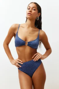 TRENDYOLMİLLA Saks Blue with accessories bralette Covered Regular High Waist Bikini Set