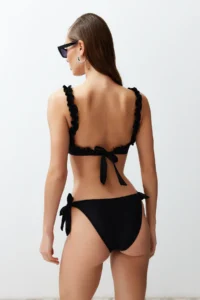 TRENDYOLMİLLA Black Frilly bralette Covered Regular Regular Waist Bikini Set - Image 5