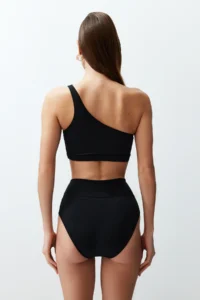 TRENDYOLMİLLA Black One Shoulder Covered hipster High Waist Regular Basic Bikini Set - Image 2