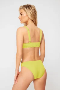 TRENDYOLMİLLA Green Bralette textured Bikini Top - Image 5