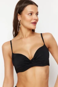 TRENDYOLMİLLA Black Gather Detailed balconette Covered Basic Bikini Top - Image 4